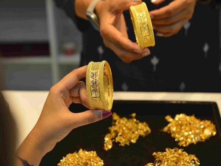 10 grams of gold crosses 65 and a half thousand for the first time: Expected to reach 70 thousand this year, silver is being sold at Rs 72,539 per kg