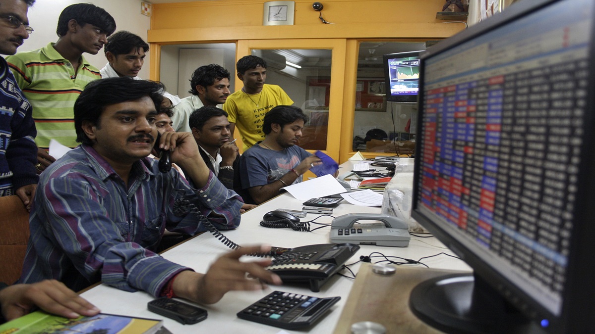 Domestic stock market enthusiasm high, Sensex jumped 568 points and opened at 72,669, Nifty also swings, these stocks are in focus - India TV Hindi