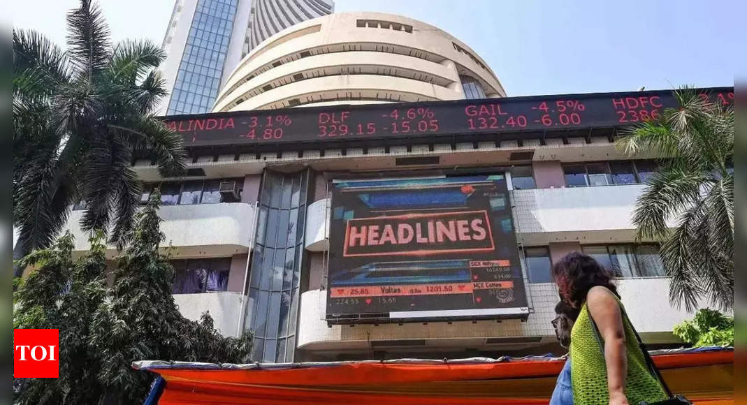 Opening bell: Sensex, Nifty hit fresh record peaks in early trade - Times of India