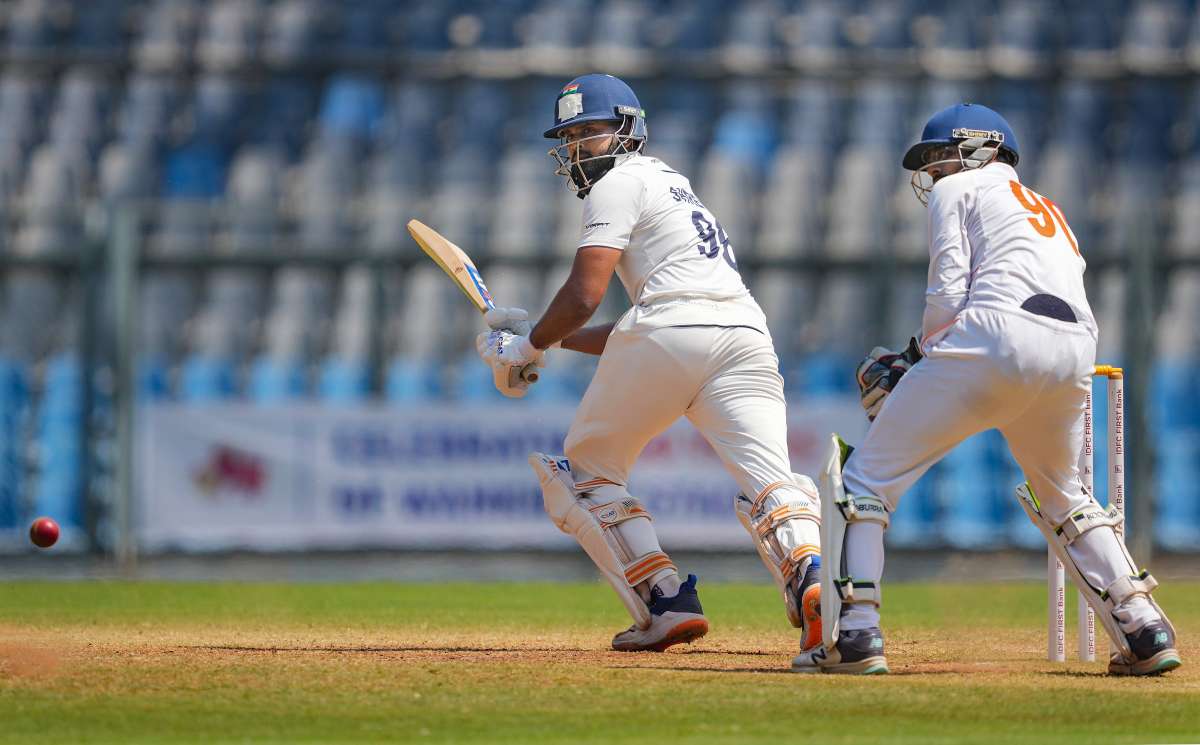 Shreyas Iyer showed amazing performance as soon as he was out of Team India, but made this mistake before scoring his century - India TV Hindi