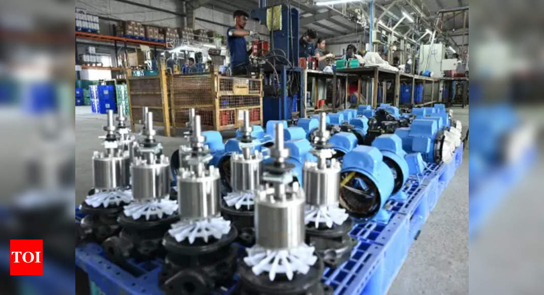 Mfg activity hits 16-year high in March: Survey - Times of India