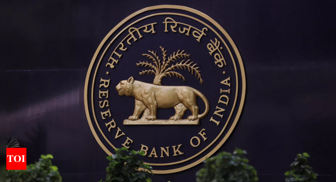 RBI defers exchange-traded currency derivatives rules - Times of India
