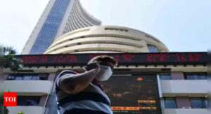 Sensex falls 793 points as FPIs weigh Mauritius tax issue - Times of India