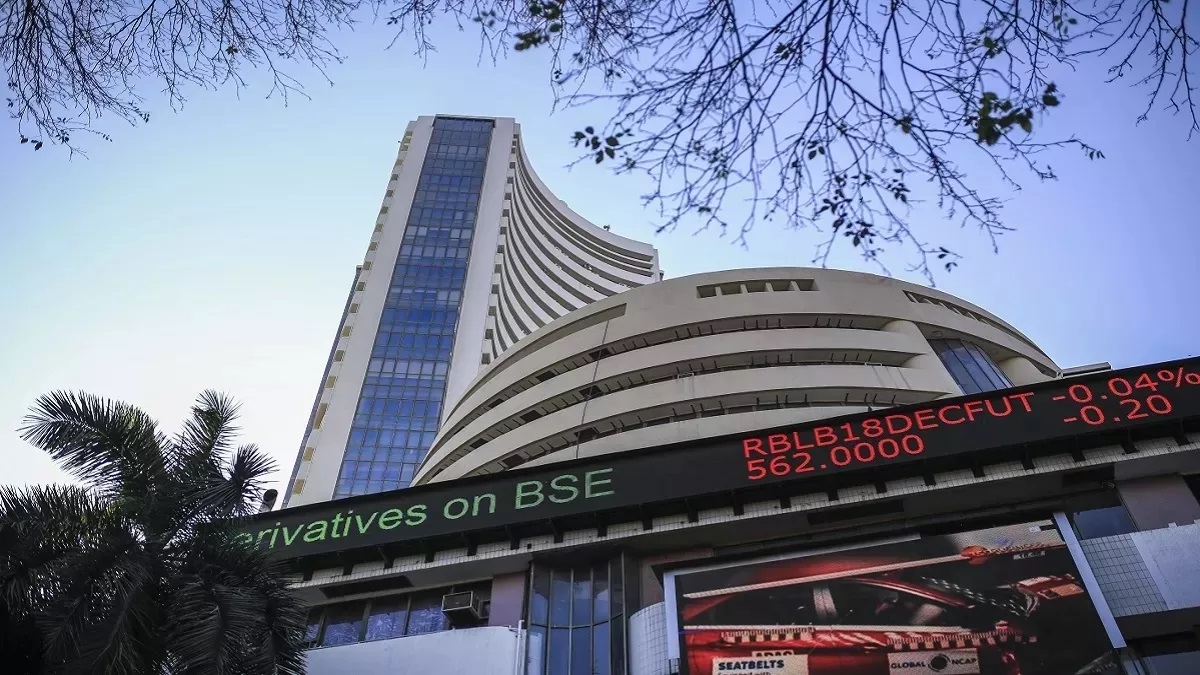 Today's trading session may be full of turmoil, these stocks including TCS, HUL and VI will see action - India TV Hindi